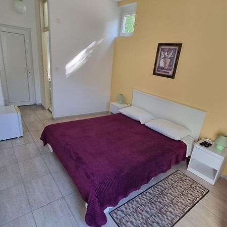Guest House Morska Grota Povile Exterior foto