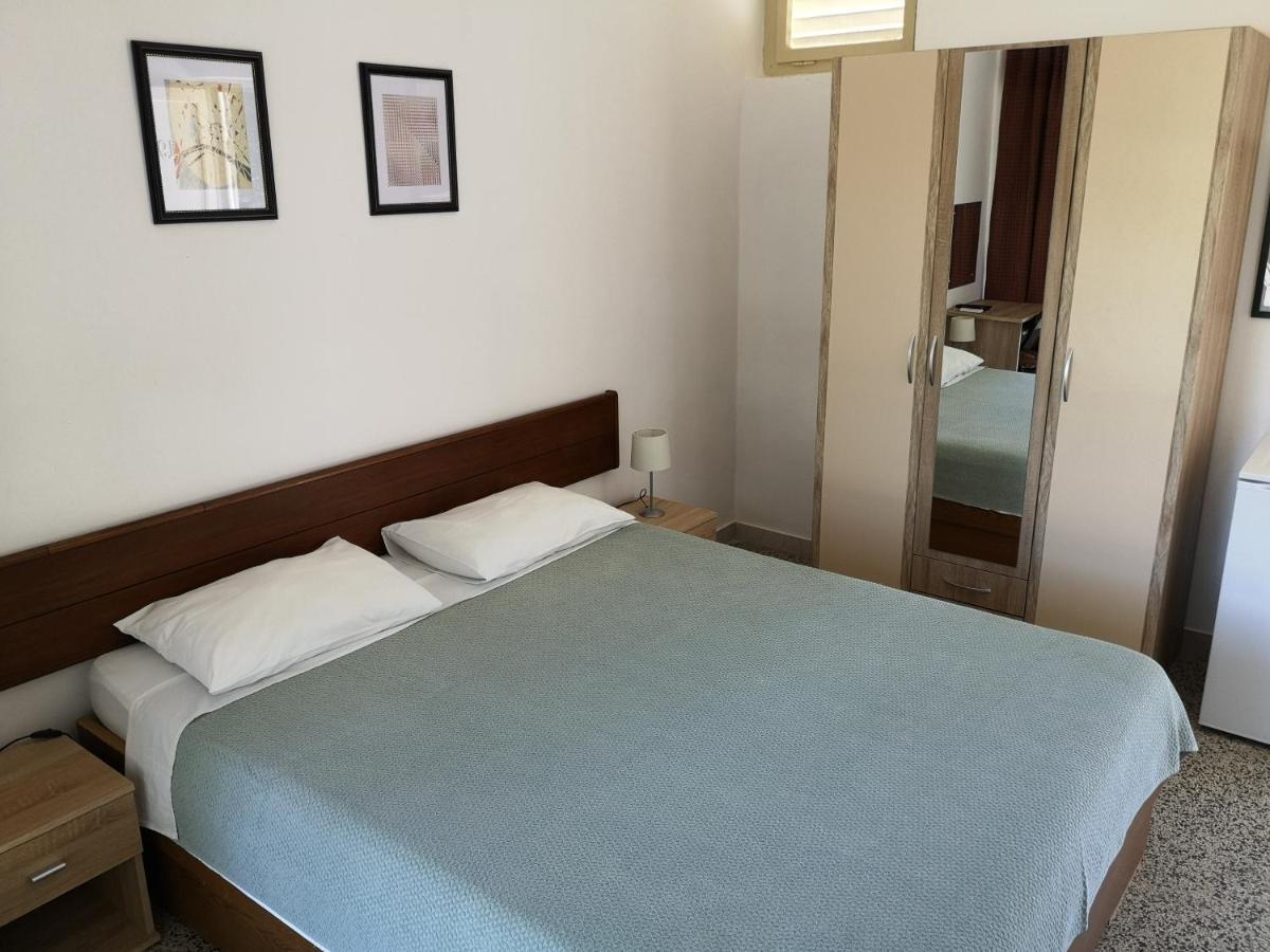 Guest House Morska Grota Povile Exterior foto